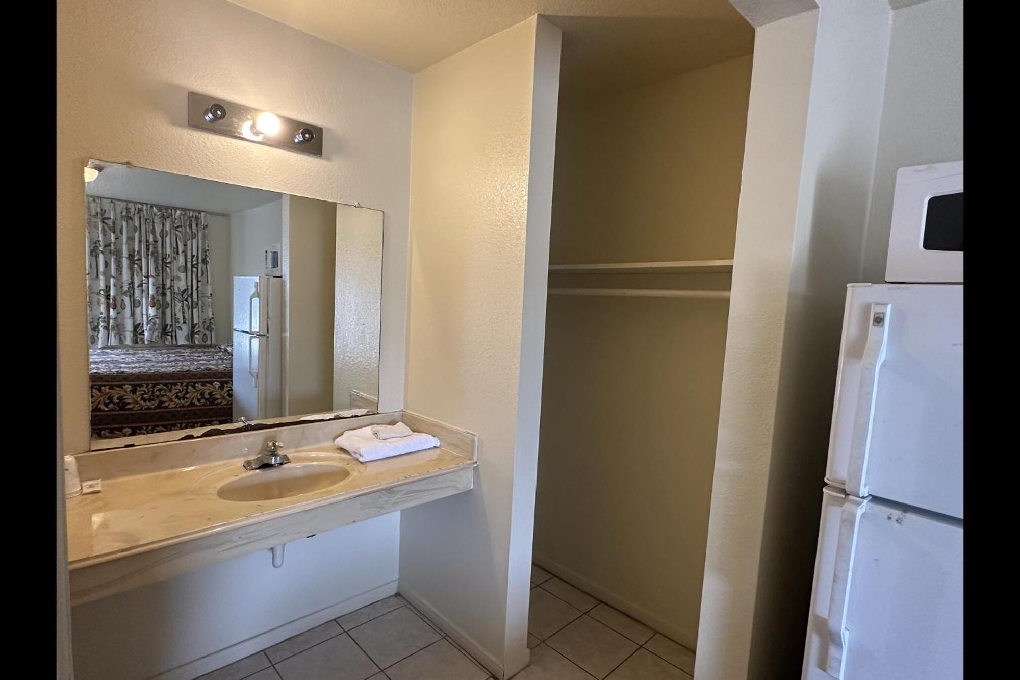 Travel Inn By Oyo La Marque Texas City I-45 ภายนอก รูปภาพ